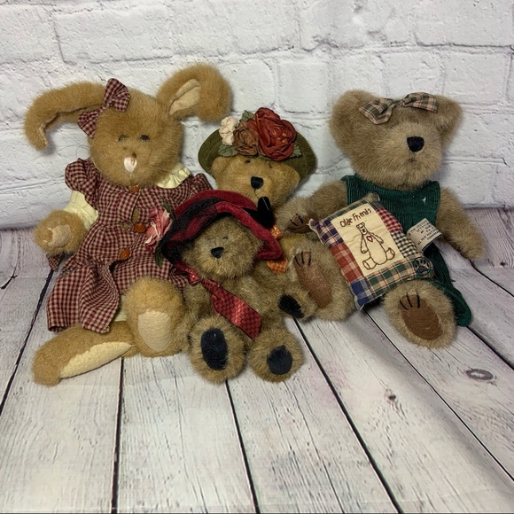 Lot of Vintage Boyd Bears & Rabbit - Picture 2 of 10
